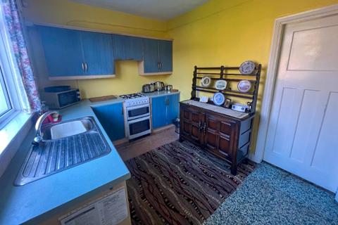 75 Mickley Lane, Sheffield, S17 4HD