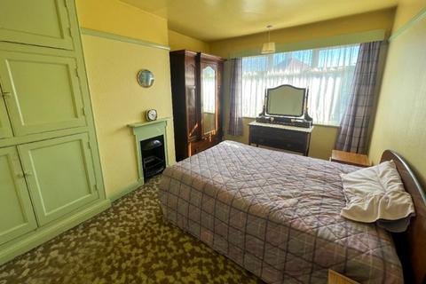 75 Mickley Lane, Sheffield, S17 4HD