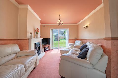 40 Marstone Crescent, Sheffield, S17 4DH