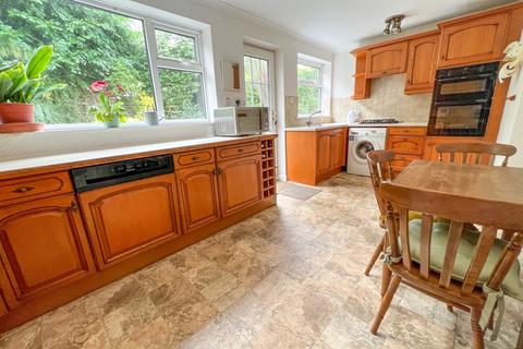 42 Conalan Avenue, Sheffield, S17 4PG