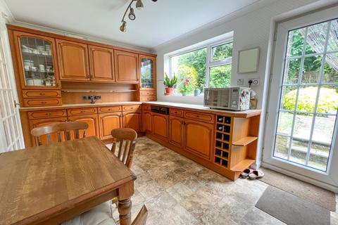 42 Conalan Avenue, Sheffield, S17 4PG