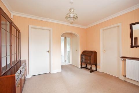 37 Rushley Drive, Sheffield, S17 3EL