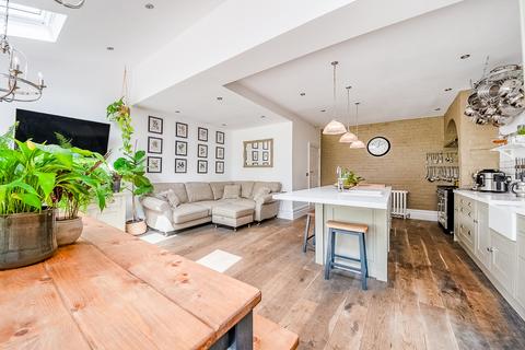 8 Main Avenue, Totley Rise, Sheffield, S17 4FG
