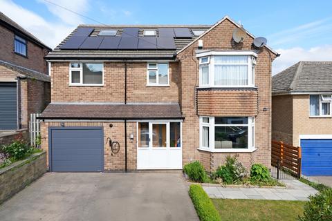 6 bedroom detached house for sale, Twentywell Road, Bradway, S17 4PW