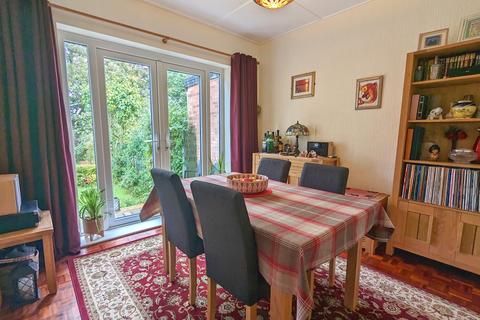 49 Marstone Crescent, Sheffield, S17 4DG