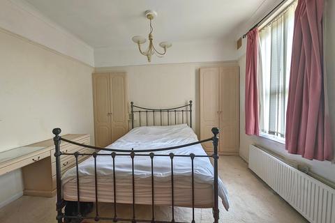 2 bedroom flat for sale - Baslow Road, Totley, S17 4DP