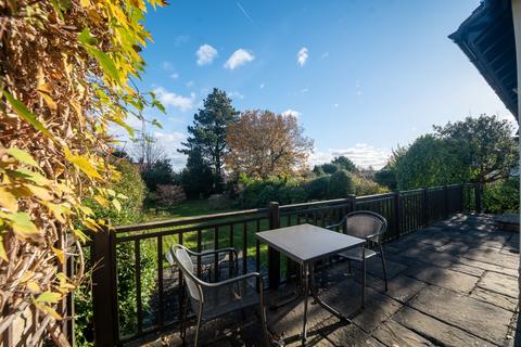 22 Rushley Road, Sheffield, S17 3EJ