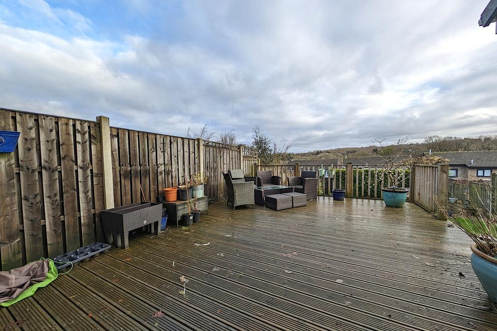 Rear Decking