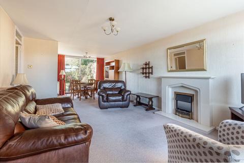 8 Redhill Close, Stourbridge, DY8 1NF