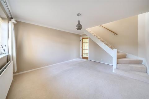 9 Field End, Farnham, GU9 9HZ