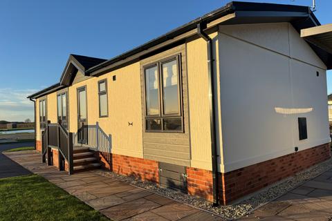2 bedroom park home for sale, Vale Of York, Yorkshire, YO8