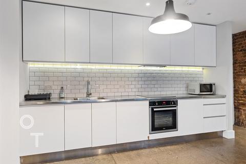 2 bedroom flat to rent, Gloucester Avenue, NW1