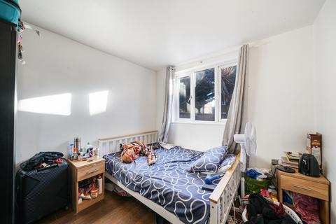 6 bedroom end of terrace house for sale, Uamvar Street, London, E14