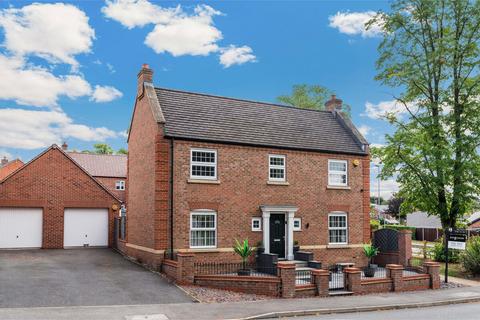 2 Bradgate Close, Narborough, Leicester, LE19 3EG