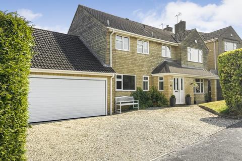 9 Brookfield, Highworth, Swindon, SN6 7HY