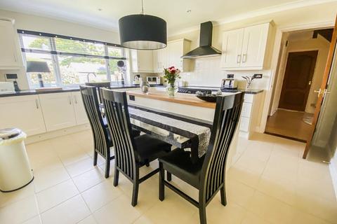 9 Brookfield, Highworth, Swindon, SN6 7HY