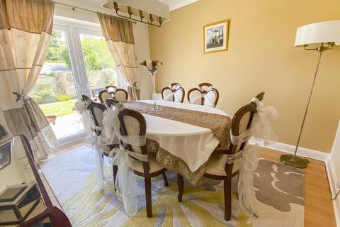 9 Brookfield, Highworth, Swindon, SN6 7HY