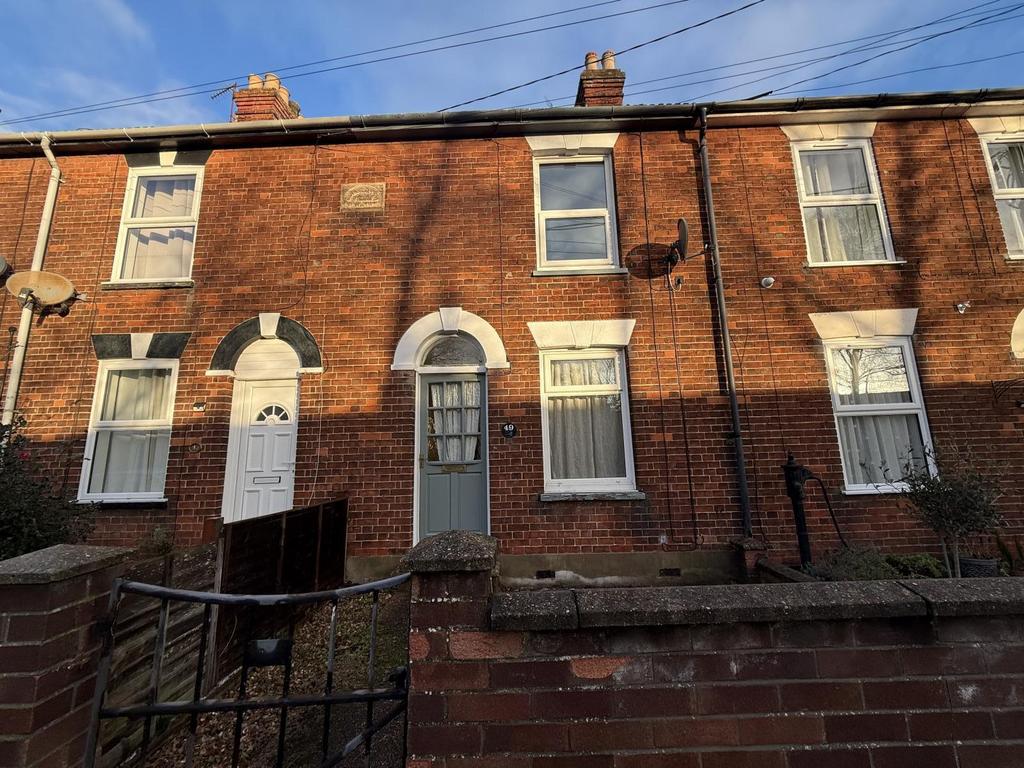 Three Bedroom Terraced Property to Rent In Beccle