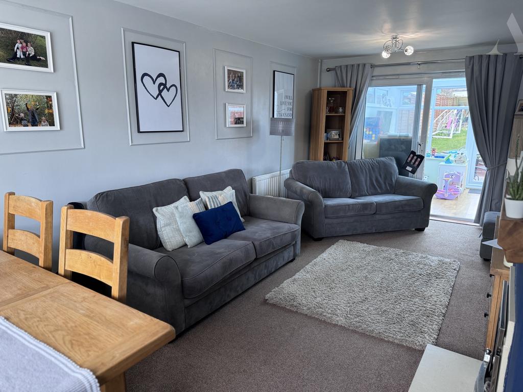 81 Arlescote Road Lounge 4