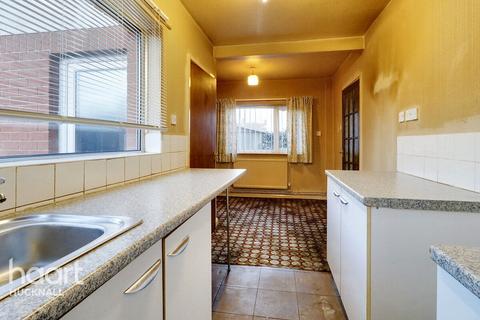 209 Grindon Crescent, Bulwell, Nottingham, NG6 8BU
