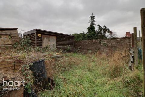 74 Tilney Road, Dagenham, RM9 6HP