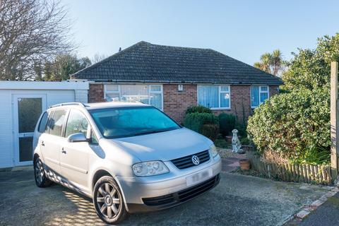 3 bedroom detached bungalow for sale - Canterbury Road East, Ramsgate, CT11