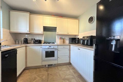 61 Cobblestones Drive, Illingworth, Halifax, HX2 9NG