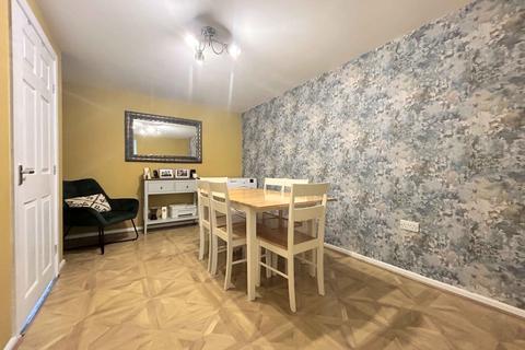 61 Cobblestones Drive, Illingworth, Halifax, HX2 9NG