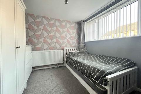 61 Cobblestones Drive, Illingworth, Halifax, HX2 9NG