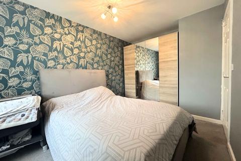 61 Cobblestones Drive, Illingworth, Halifax, HX2 9NG