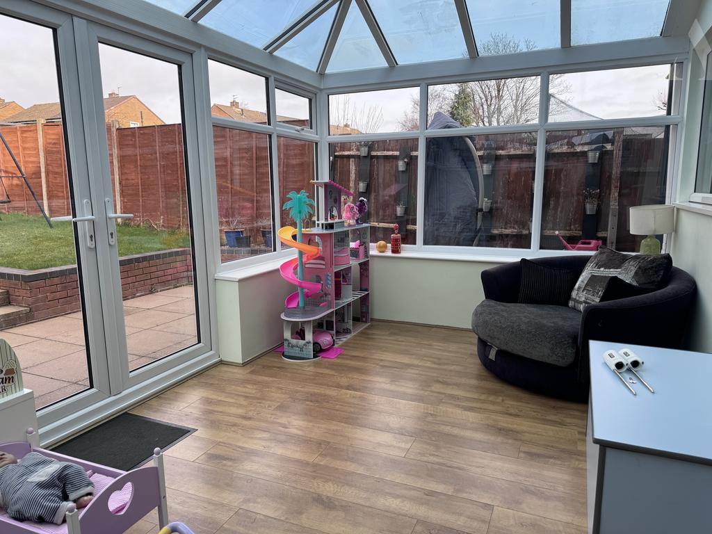 81 Arlescote Road conservatory x 2