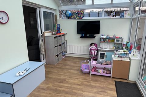 81 Arlescote Road, Solihull, B92 9HZ