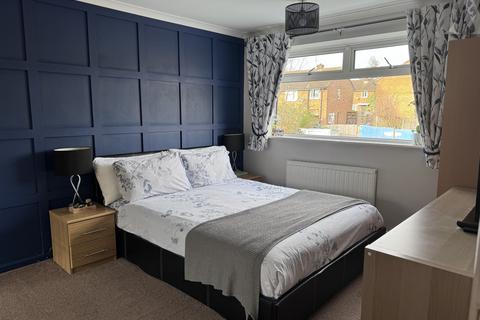 81 Arlescote Road, Solihull, B92 9HZ