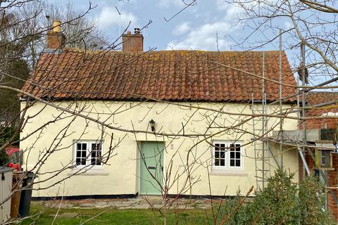 3 bedroom cottage for sale - Castle View Road, Easthorpe, Nottingham, NG13