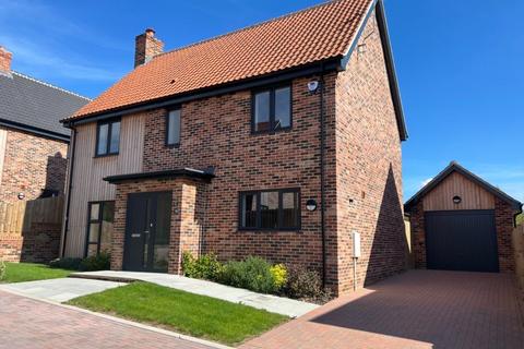 4 bedroom detached house for sale, St. Peters Close, Charsfield, Woodbridge