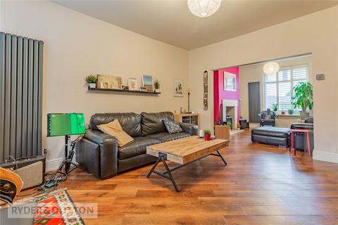 66 Farrow Street, Shaw, Oldham, OL2 7AD