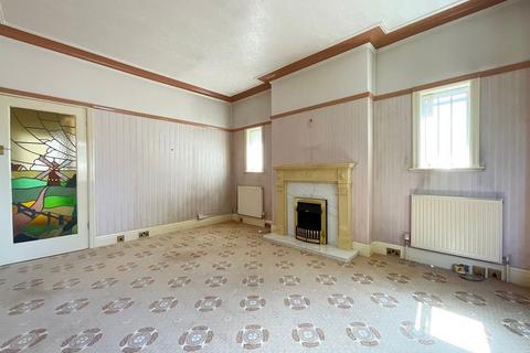 2 bedroom detached bungalow for sale, Preston New Road, Southport PR9