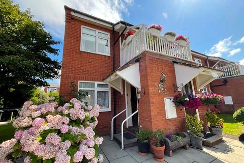 2 bedroom flat for sale, Manchester Road, Southport PR9