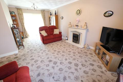 3 bedroom detached bungalow for sale - Old Magazine Close, Marchwood SO40