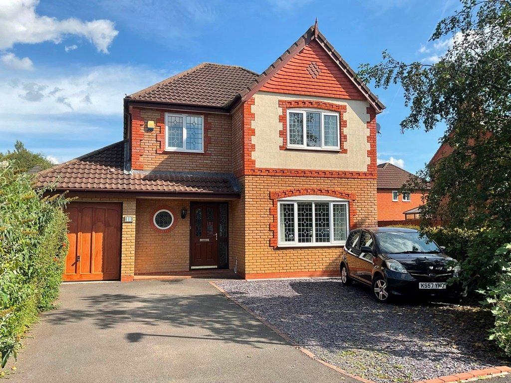 Abington Drive, Southport PR9 4 bed detached house for sale £315,000