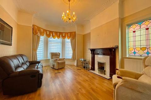 4 bedroom semi-detached house for sale, Liverpool Road, Southport PR8