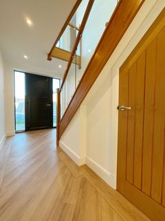 5 bedroom detached house for sale, Church Road, Preston PR4