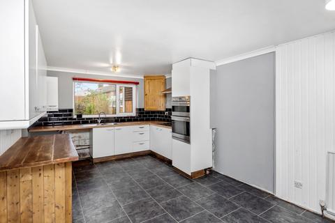 4 bedroom terraced house for sale - Carters Way, Wisborough Green, RH14