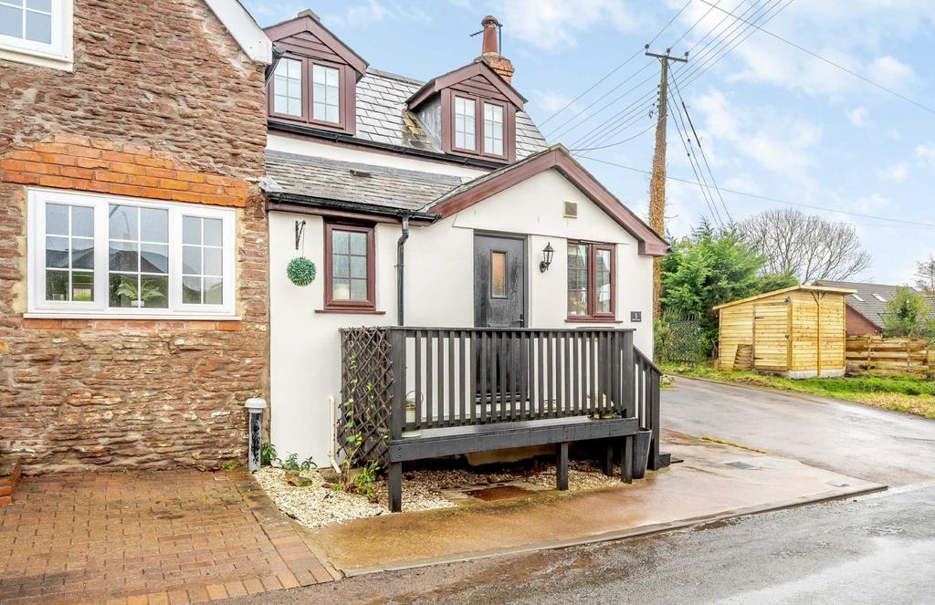 Bridstow, RossonWye 1 bed semidetached house for sale £200,000