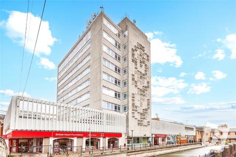 1 bedroom apartment to rent, Canside, Meadow Walk, Chelmsford, CM1
