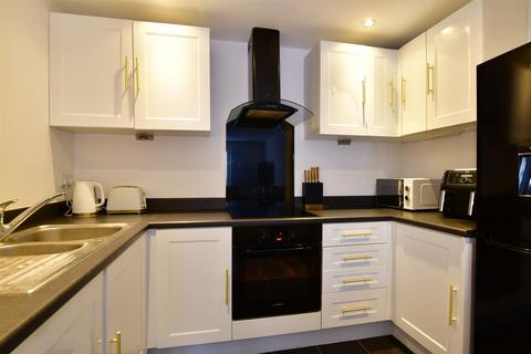 1 bedroom flat for sale, Tanners Close, Dartford, Kent