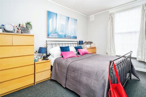2 bedroom apartment for sale, Howardsgate, Welwyn Garden City, Hertfordshire, AL8
