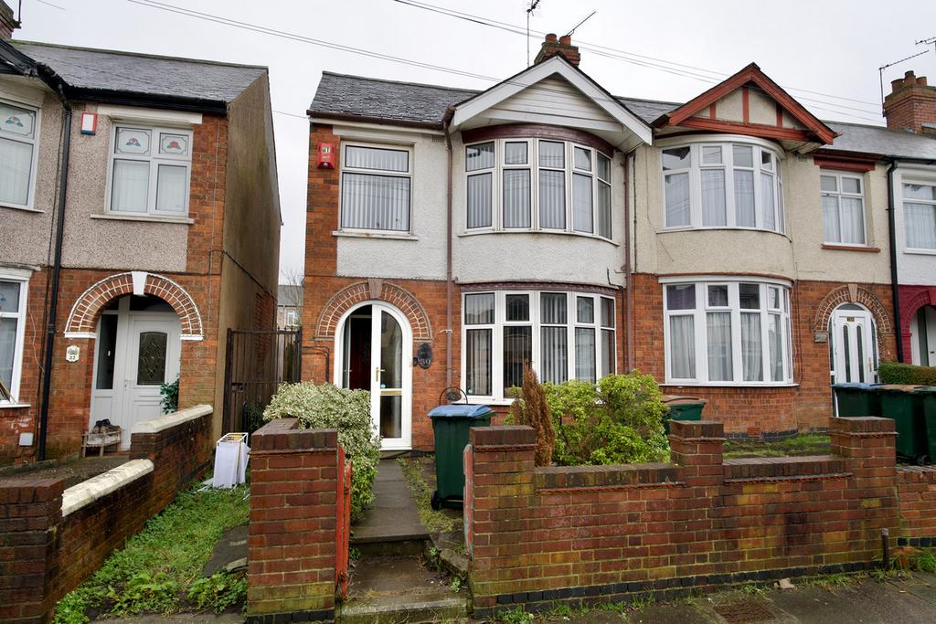 Kelvin Avenue, Coventry, CV2 3 bed end of terrace house £155,000