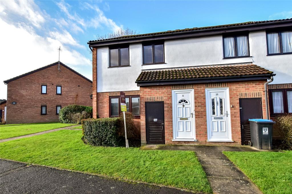 Windsor Court, Church Lane, Kings Langley, Herts, WD4 1 bed