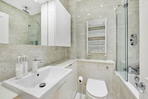Flat F, 44 Bramham Gardens, London, SW5 0HQ
